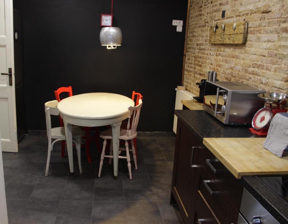 Mr. Serrano Apartments บาร์เซโลนา ภายนอก รูปภาพ